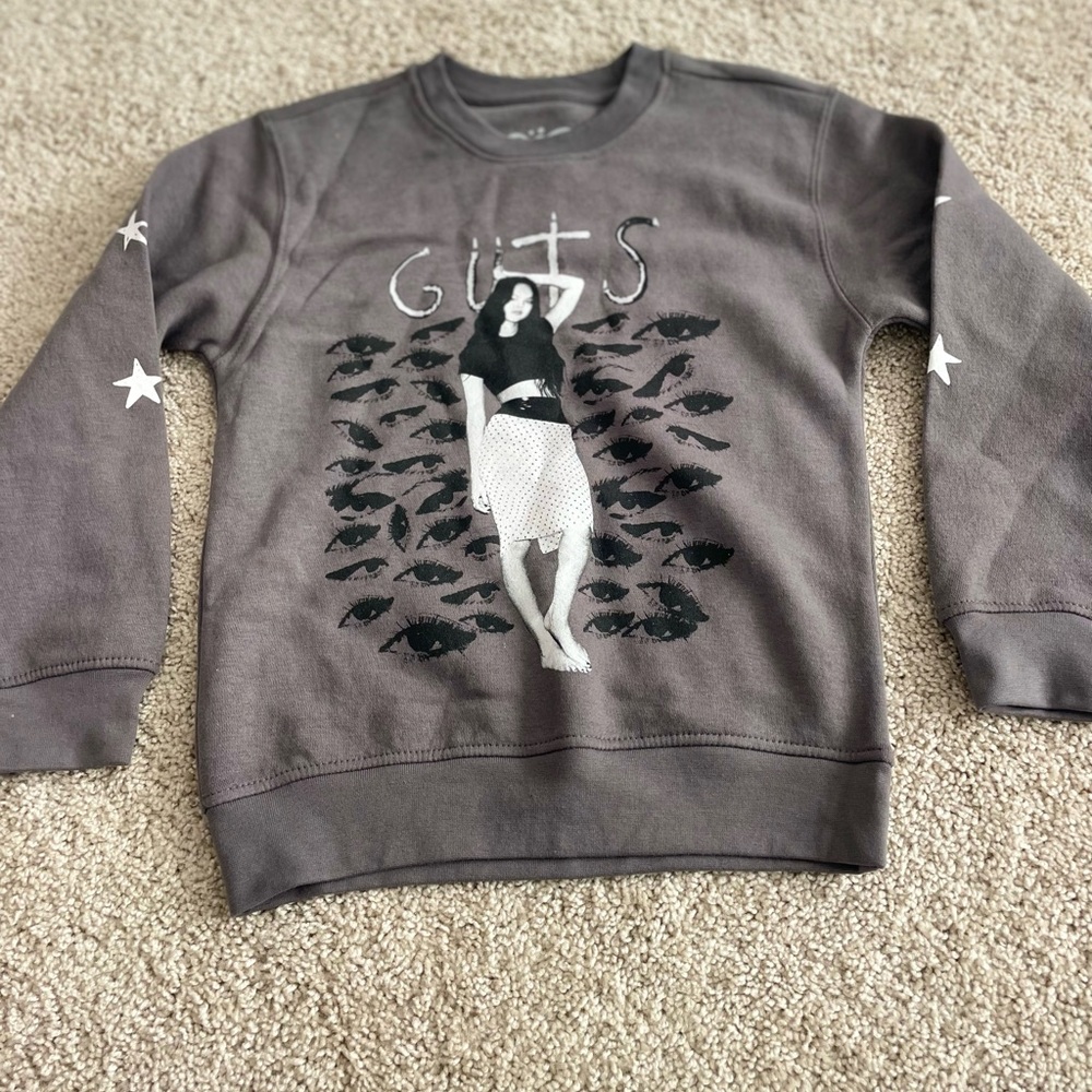 Olivia Rodrigo Guts Gray Graphic Sweatshirt with Star Sleeves Girls Size XS 4-5
